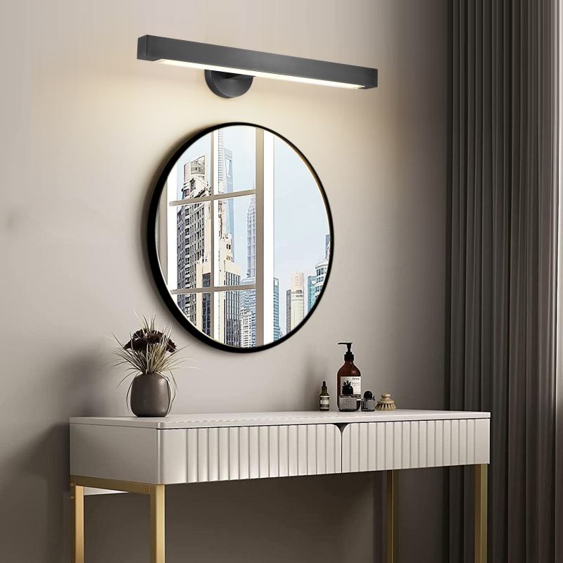 Carvelle Minimal Profile Picture Light
