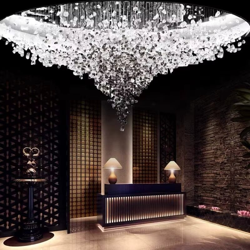 Piovere multi pendant chandelier illuminated