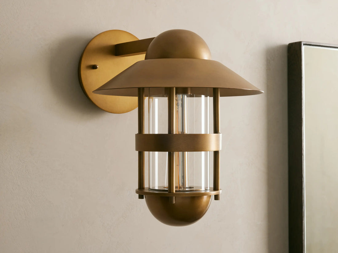Hyannis Outdoor Wall Sconce