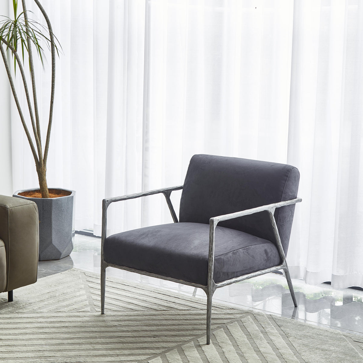 Hand-Forged Metal Retro Silver Iron Frame Track Armchair
