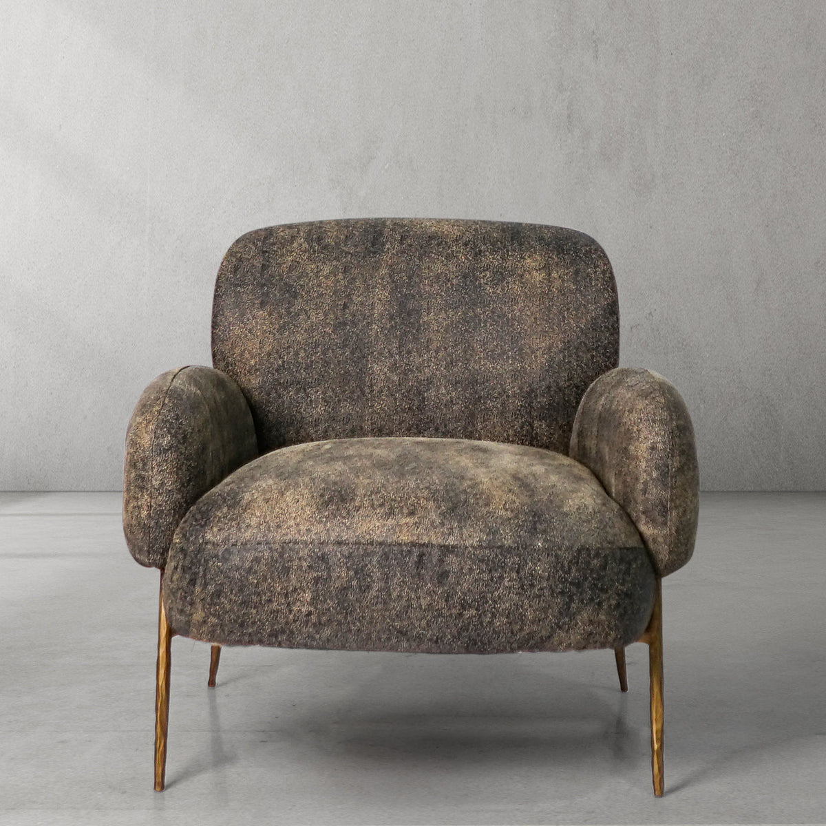 Hand-Forged Metal Vintage Pearl Grain Cowhide Lounge Chair