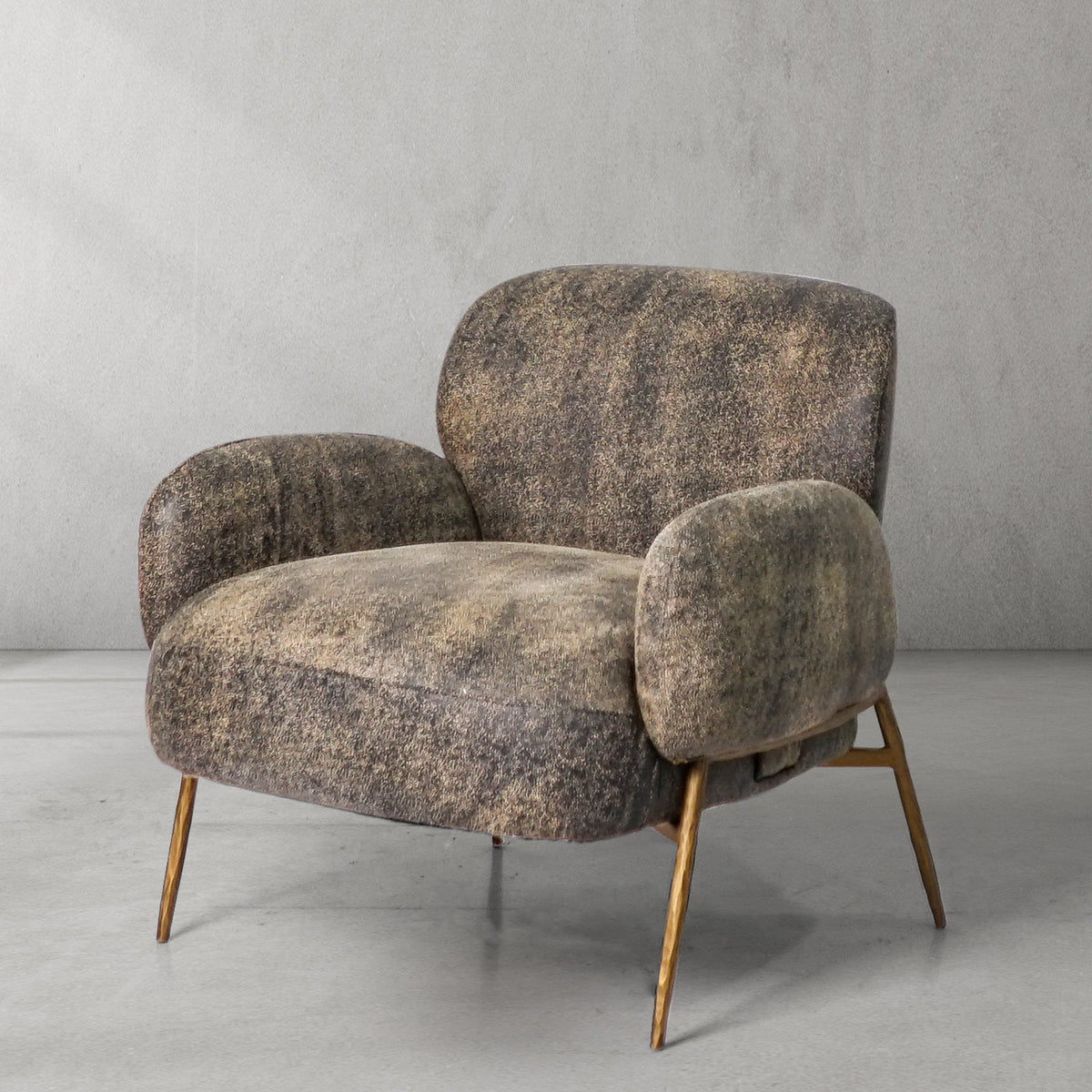 Hand-Forged Metal Vintage Pearl Grain Cowhide Lounge Chair