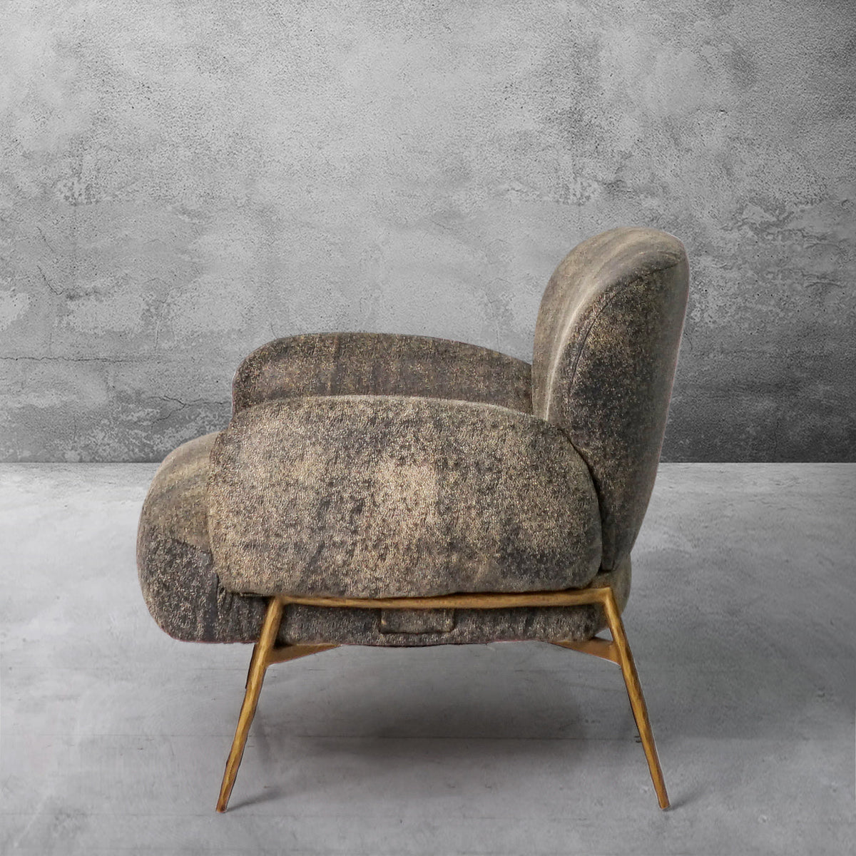 Hand-Forged Metal Vintage Pearl Grain Cowhide Lounge Chair