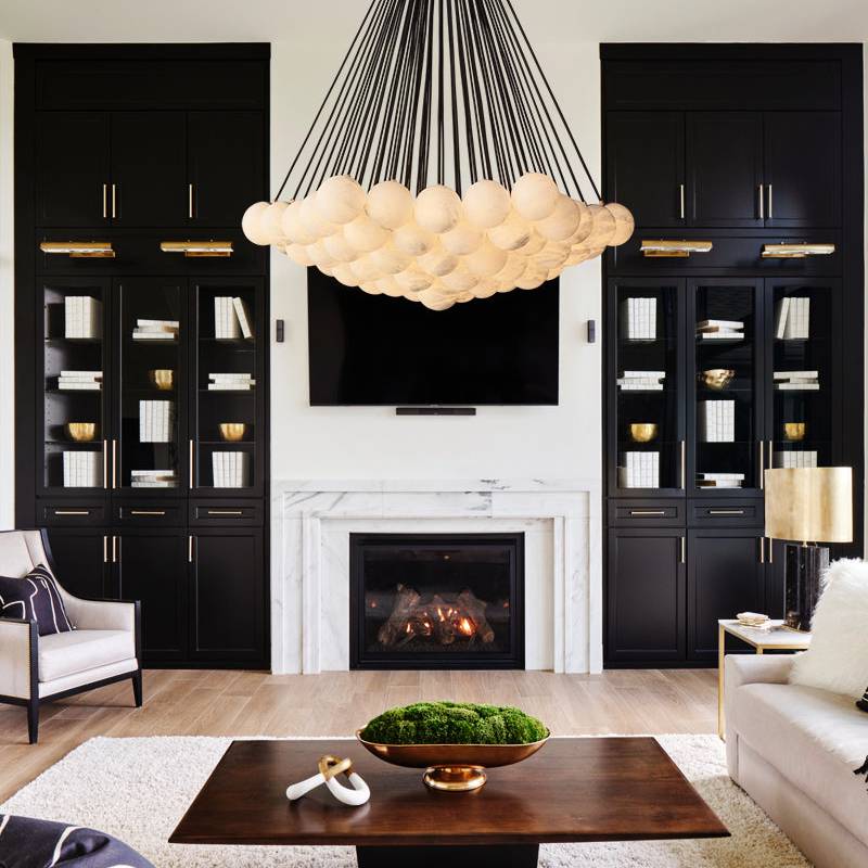 Etoelis Cluster Alabaster Round Chandelier