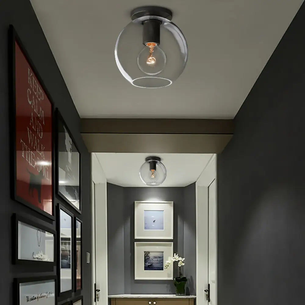 Utilitaire Globe Shade Flush Mount