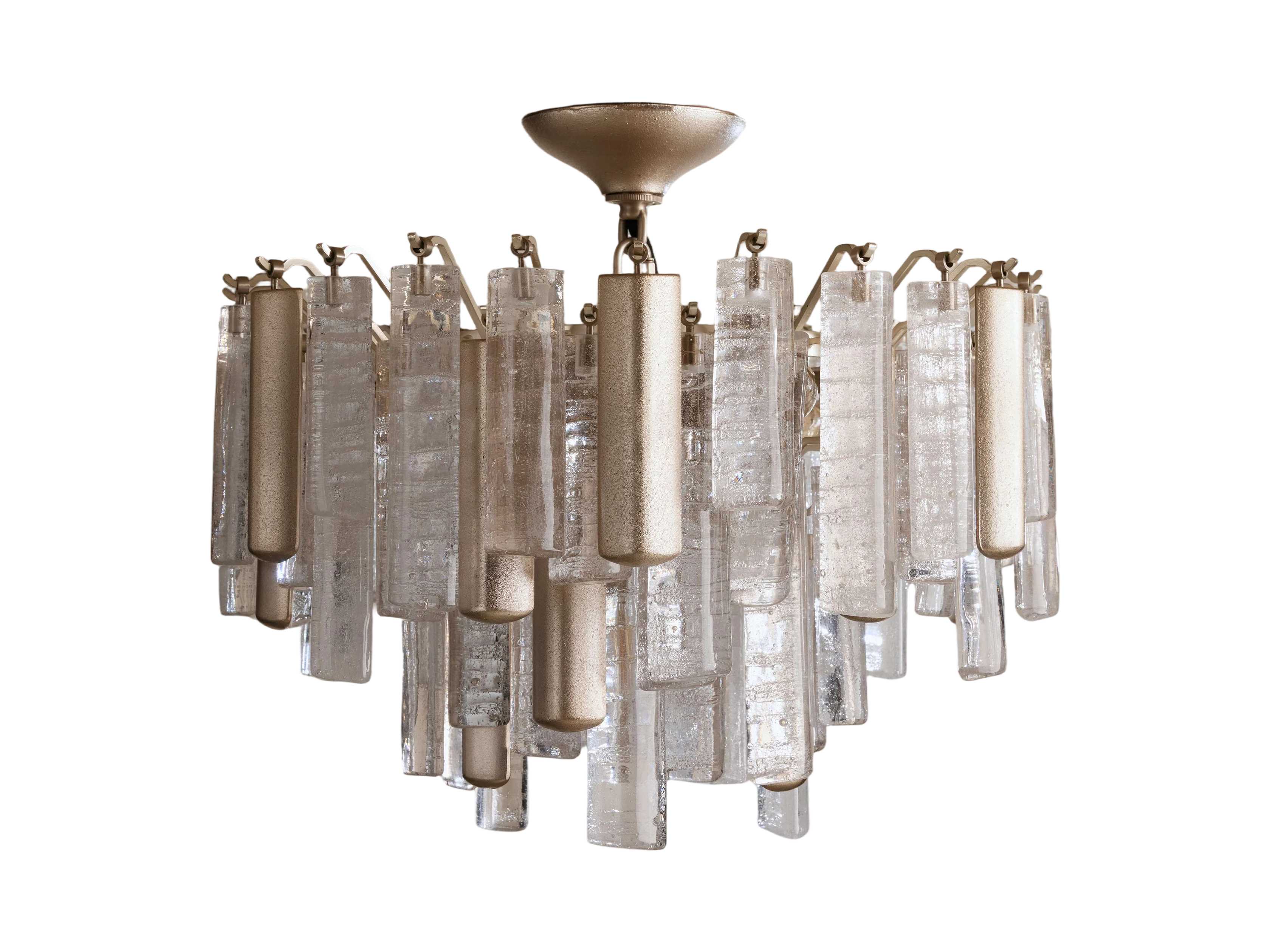 Neve Rhythm Column Flush Mount