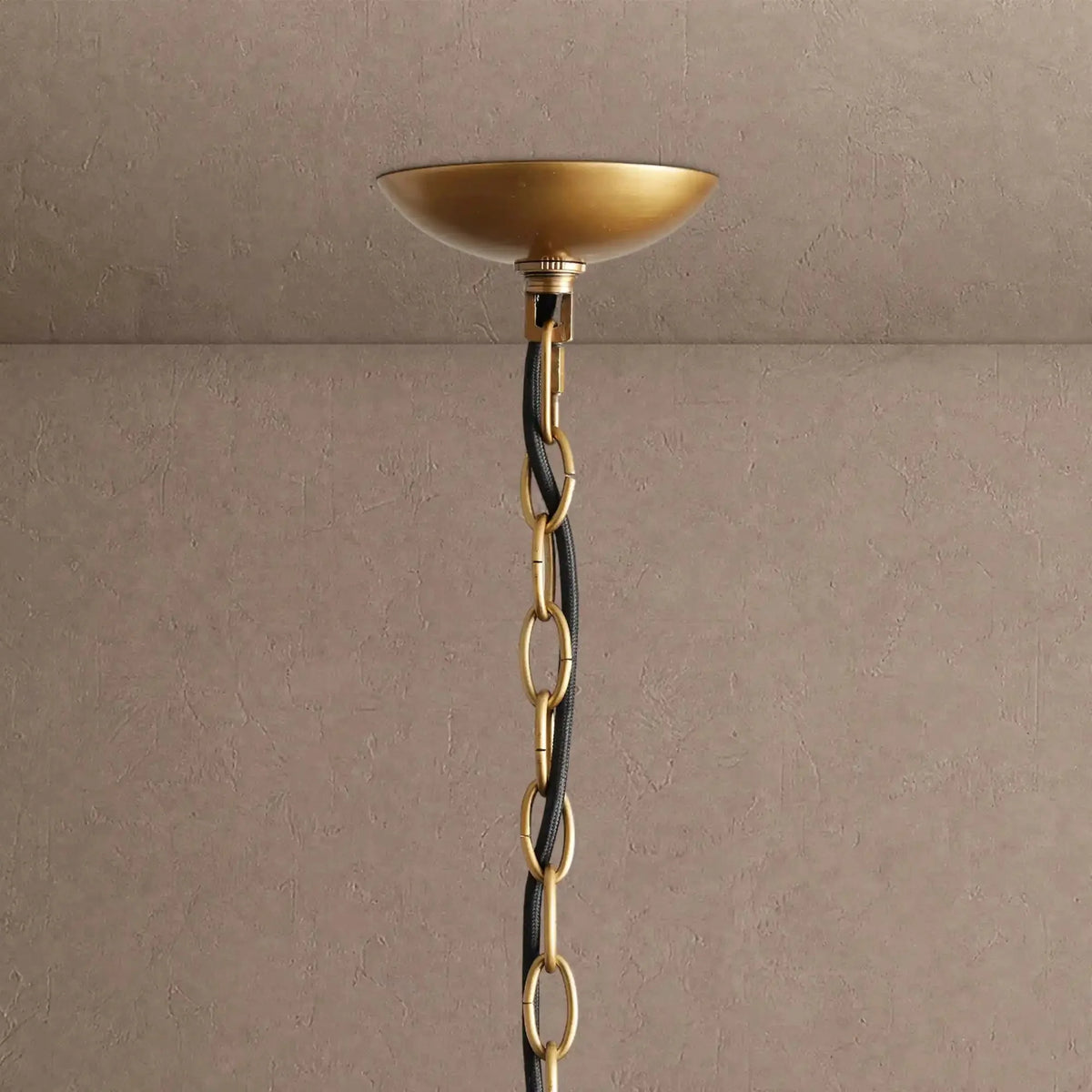 Adalie 6/8 Lights Chandelier - 26'' 6-Lightcasivra