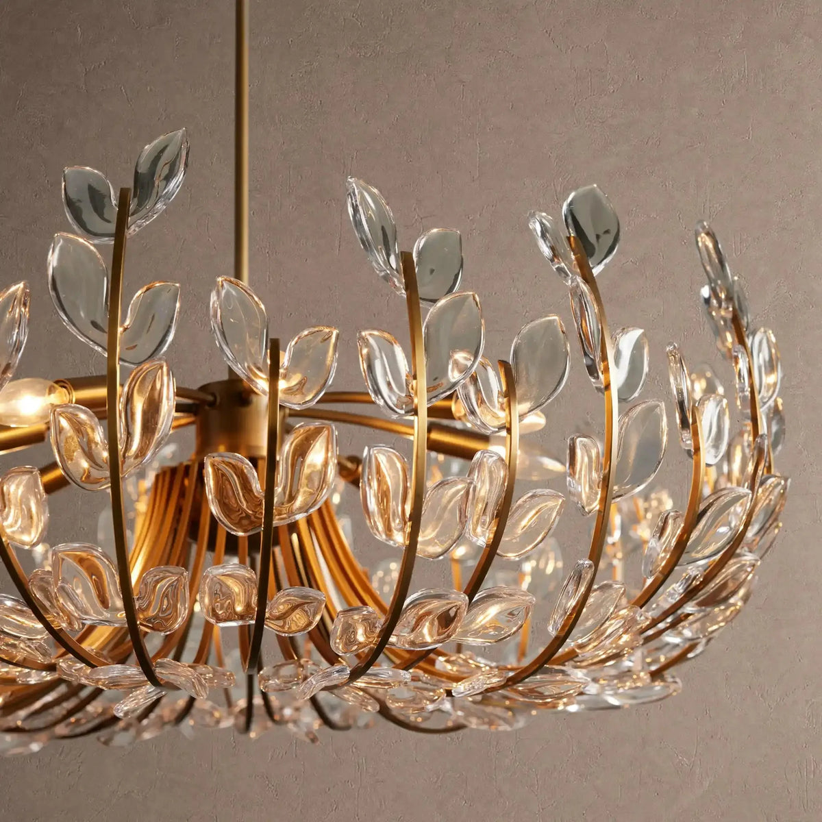 Adalie 6/8 Lights Chandelier - 26'' 6-Lightcasivra
