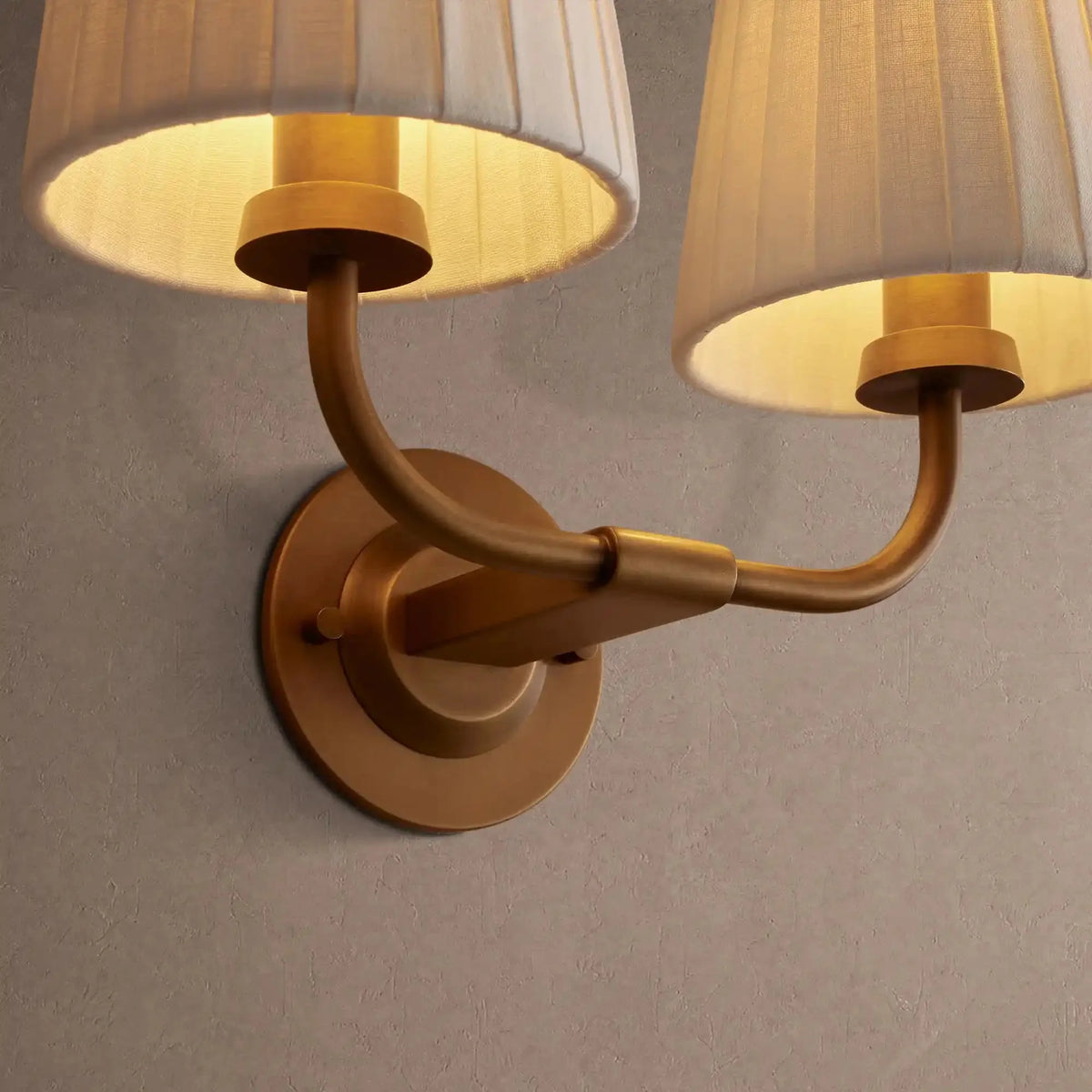 Amalfi Double Sconce - Pleated Whitecasivra