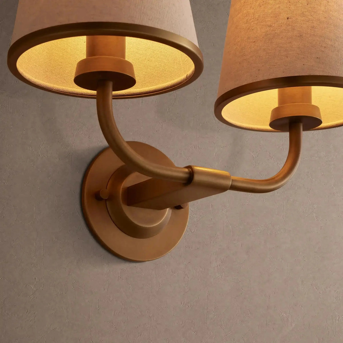 Amalfi Double Sconce - Pleated Whitecasivra