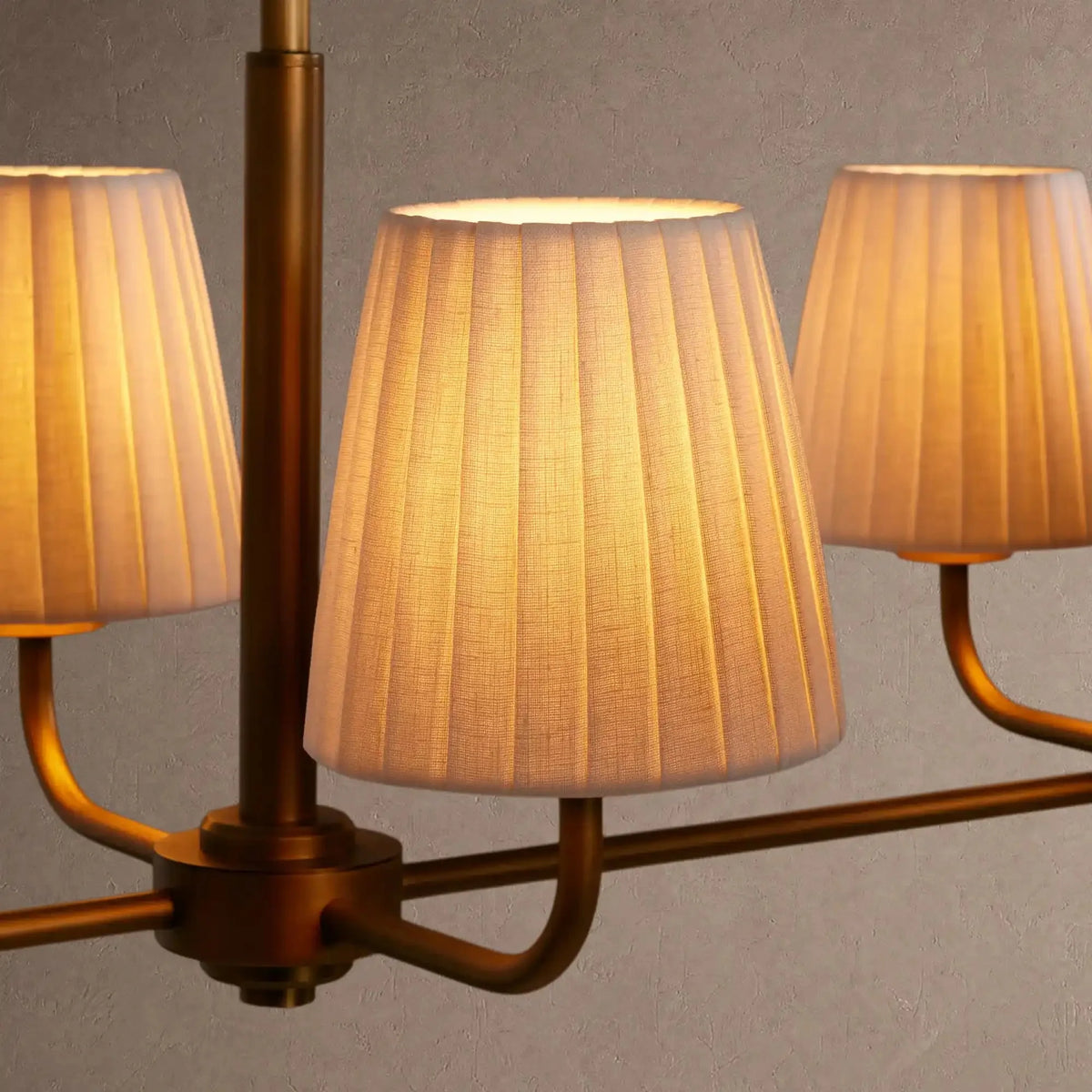 Amalfi Linear Chandelier - Pleated Whitecasivra