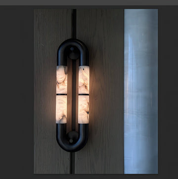 Alabaster Banded KoKo Sconce - L 15cm x W 8cm x H 54cm / L 5.9″ x W 3.1″ x H 21.3″Black & Whitecasivra