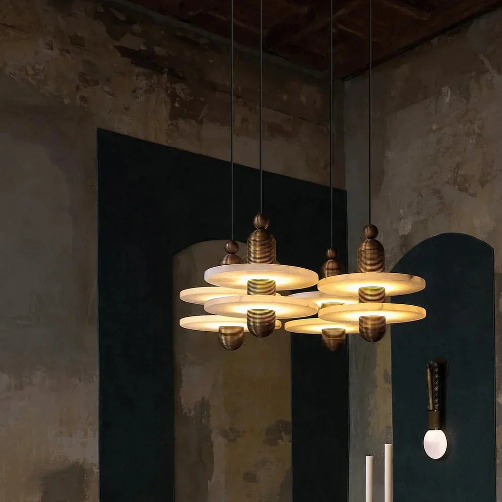 Alabaster Comet Pendant Lamp - D 40cm x H 45cm / ∅ 15.7″ x H 17.7″BlackWarm Lightcasivra