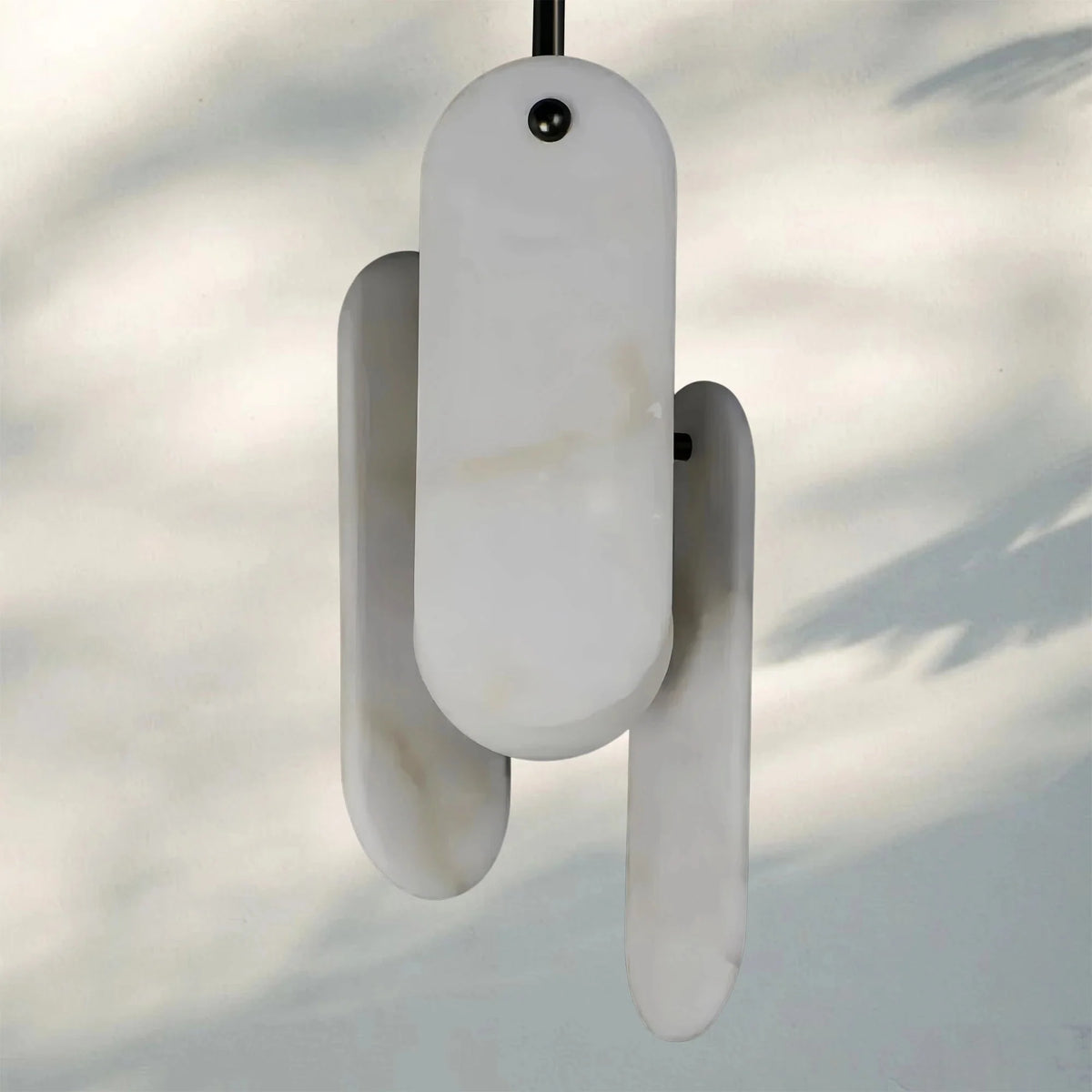 Alabaster Megalith Single Pendant - Matte Blackcasivra