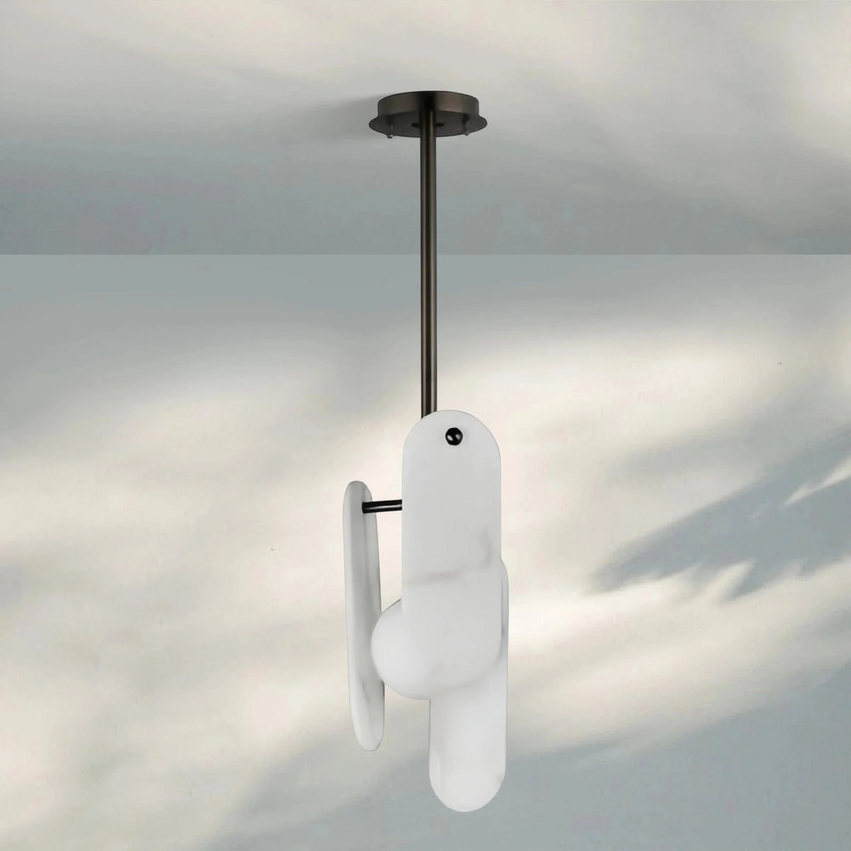 Alabaster Megalith Single Pendant - Matte Blackcasivra