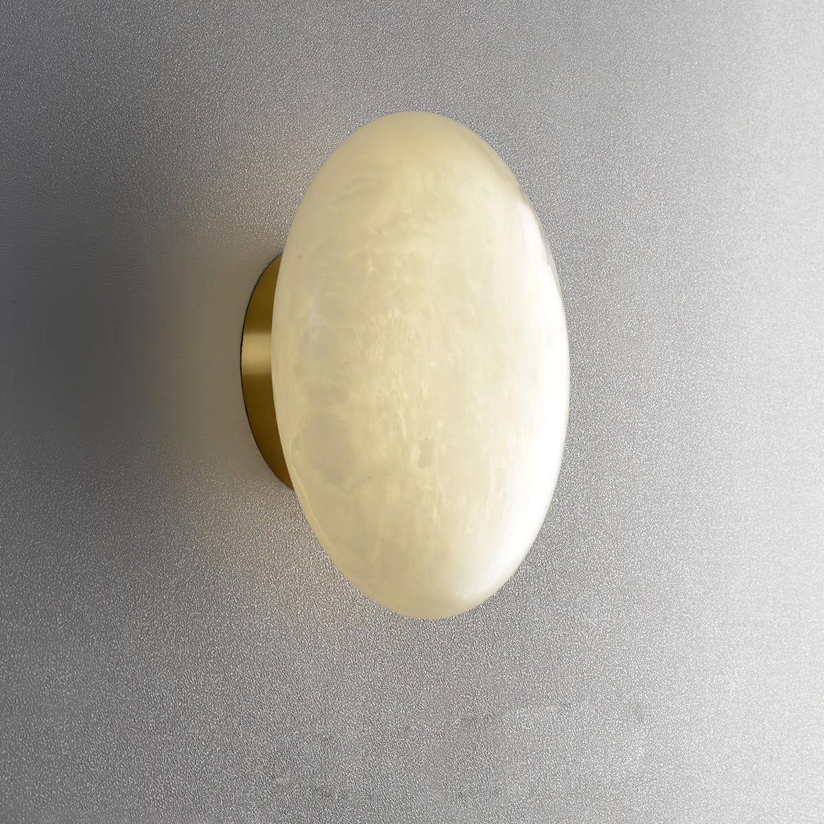 Alabaster Oval Ceiling Lamp - ∅ 7.9″ x H 3.9″Brass & WhiteWarm Lightcasivra