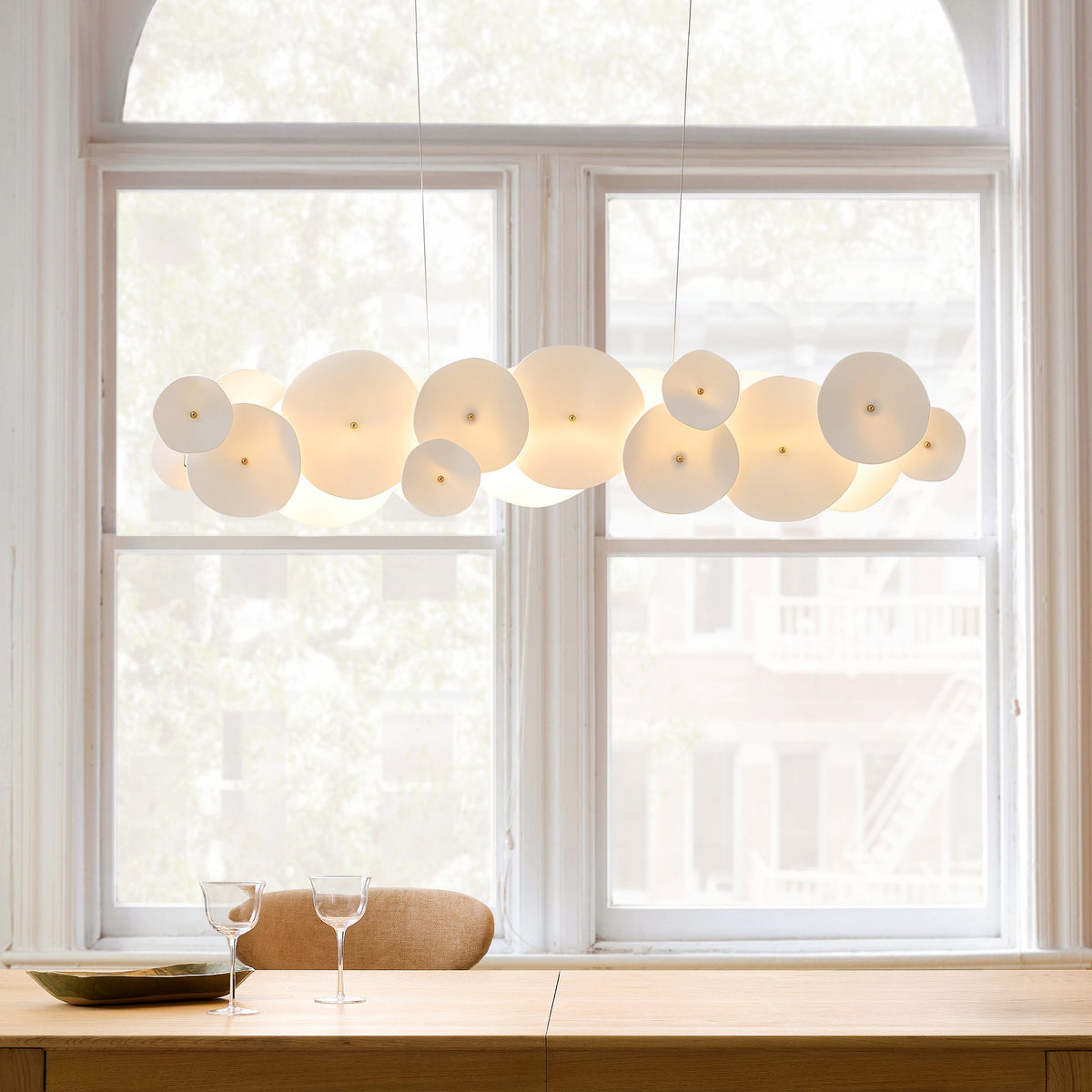 Amara Ceramic Linear Chandelier (50") - casivra