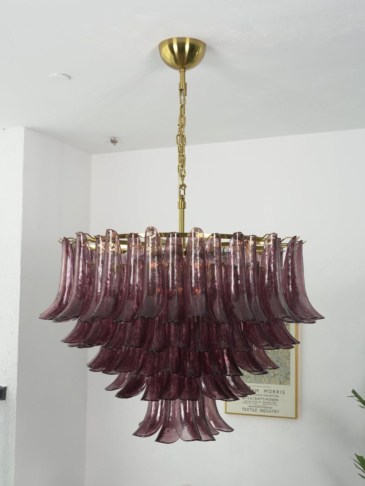 Amethyst Bloom Chandelier - ∅ 39.4″ x H 27.6″Gold & Amethystcasivra