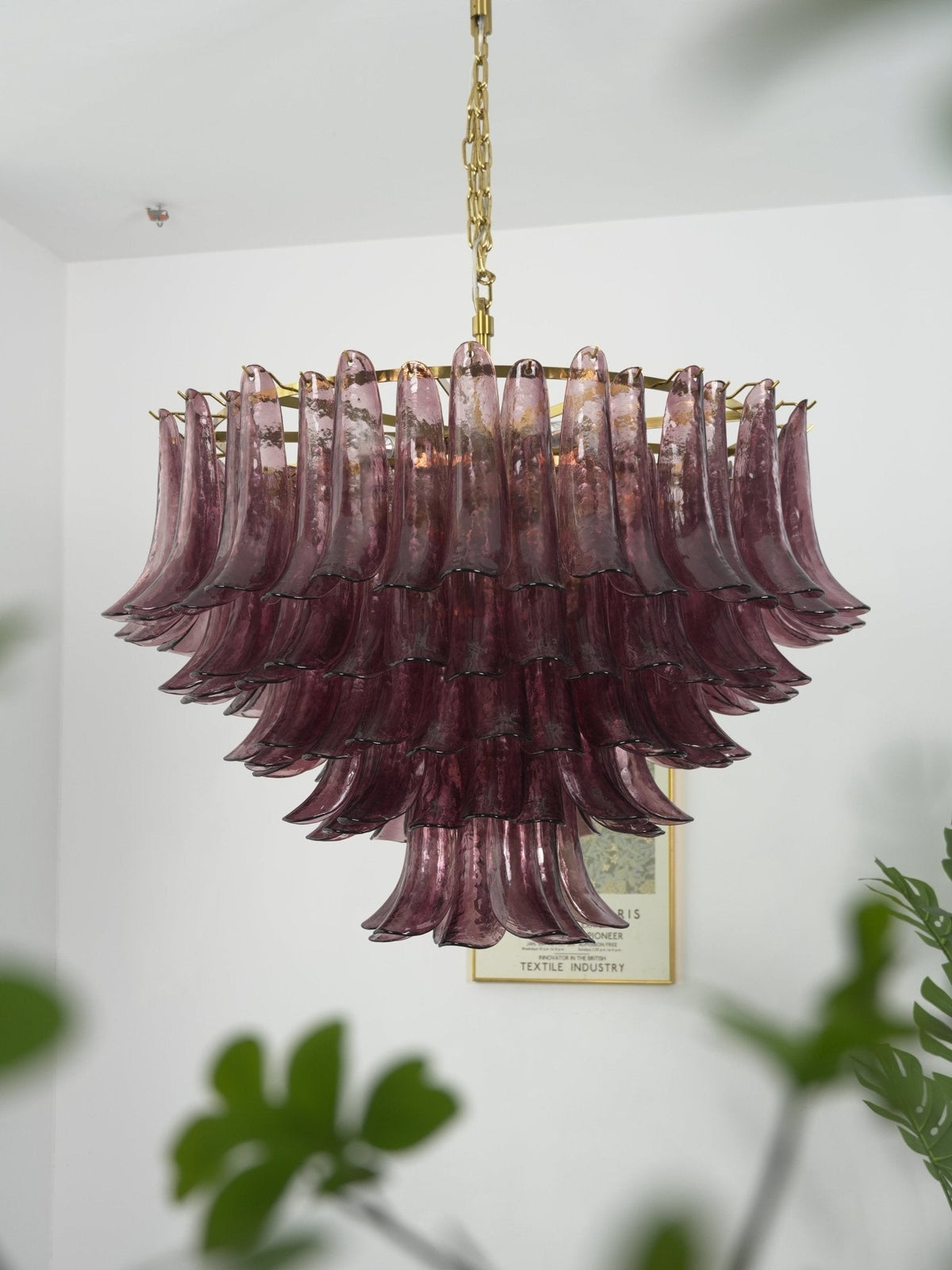 Amethyst Bloom Chandelier - ∅ 39.4″ x H 27.6″Gold & Amethystcasivra