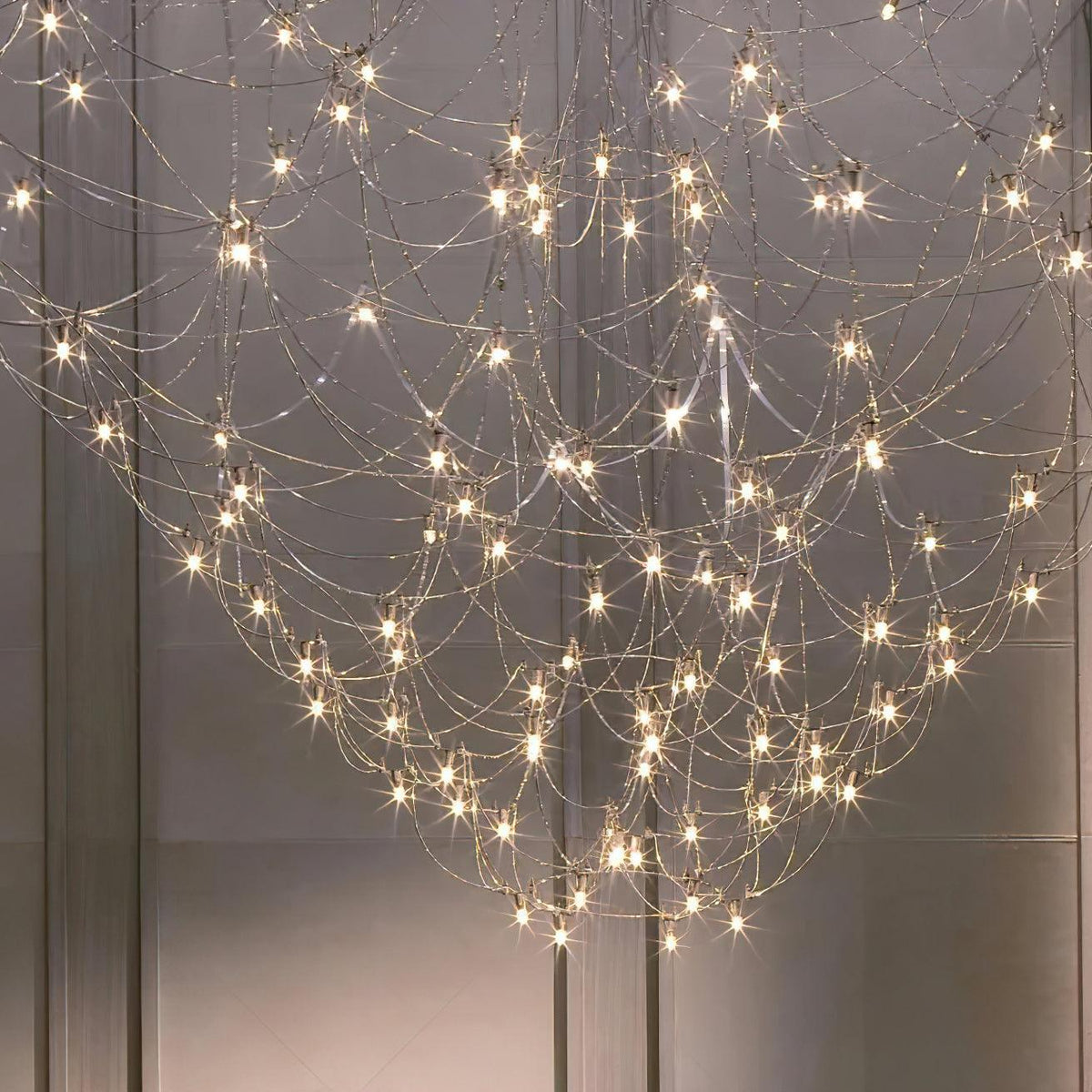 Amos Light Group Chandelier - Φ 31.5″ x H 31.5″ / Dia 80cm x H 80cmChromeWarm Lightcasivra