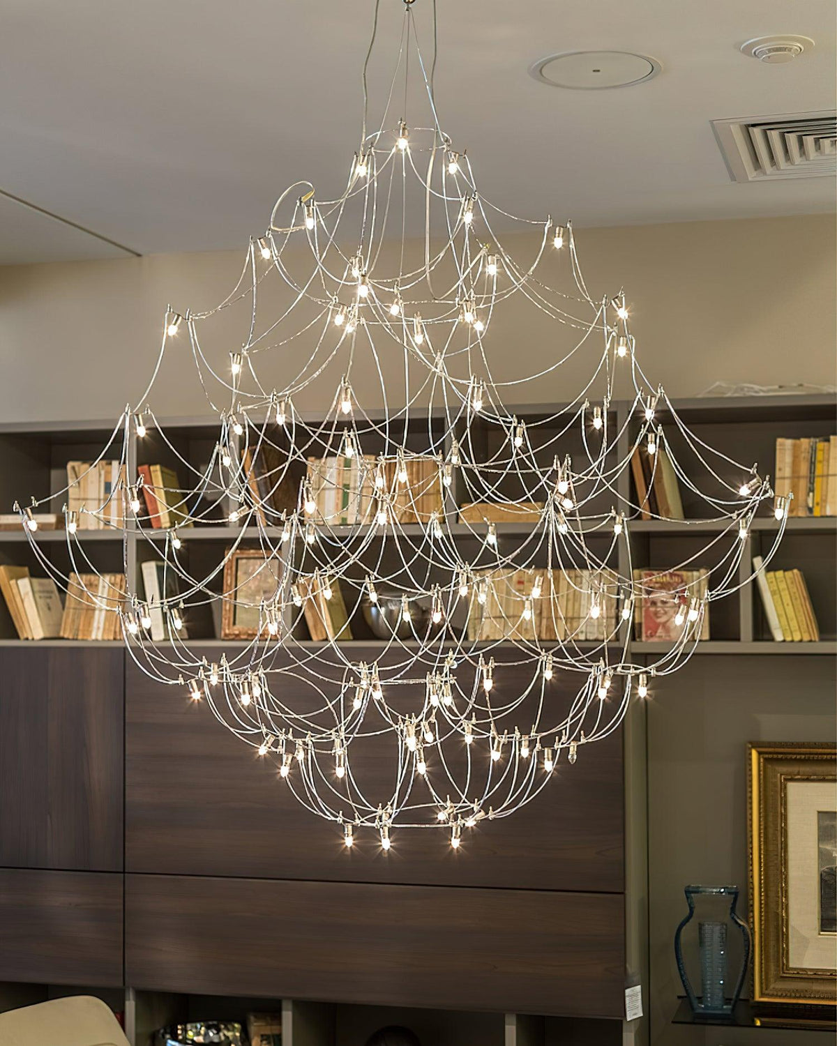 Amos Light Group Chandelier - Φ 31.5″ x H 31.5″ / Dia 80cm x H 80cmChromeWarm Lightcasivra