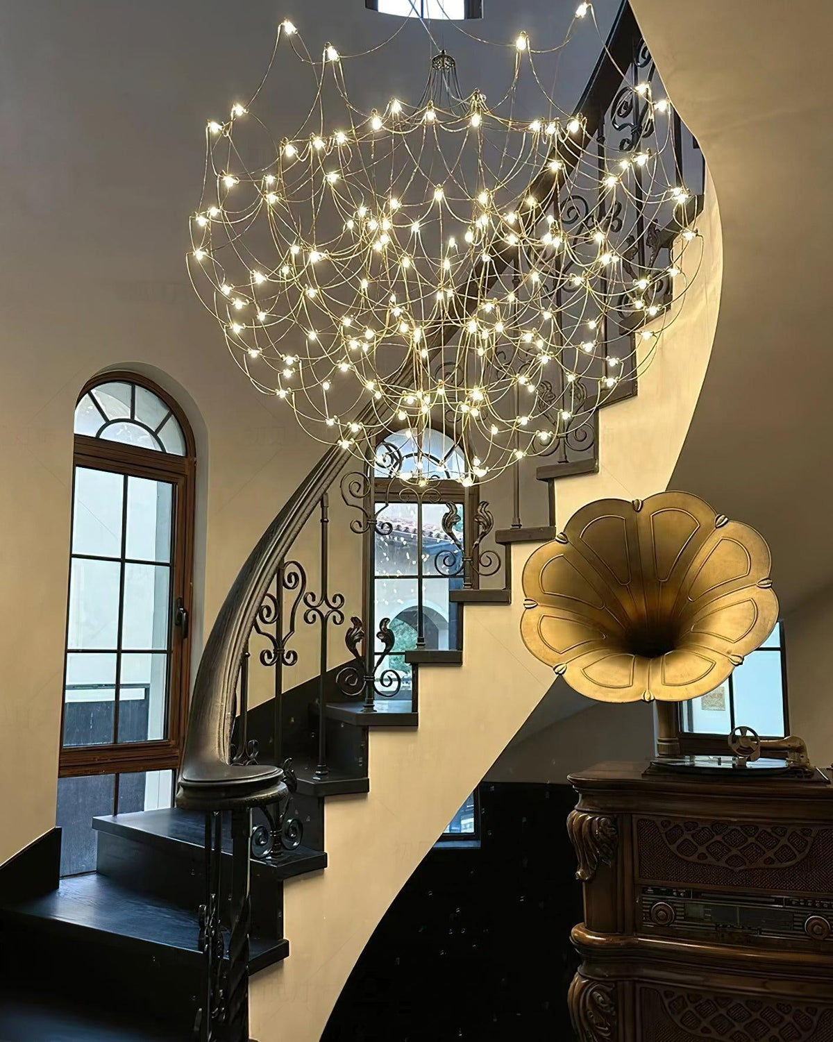 Amos Light Group Chandelier - Φ 31.5″ x H 31.5″ / Dia 80cm x H 80cmChromeWarm Lightcasivra