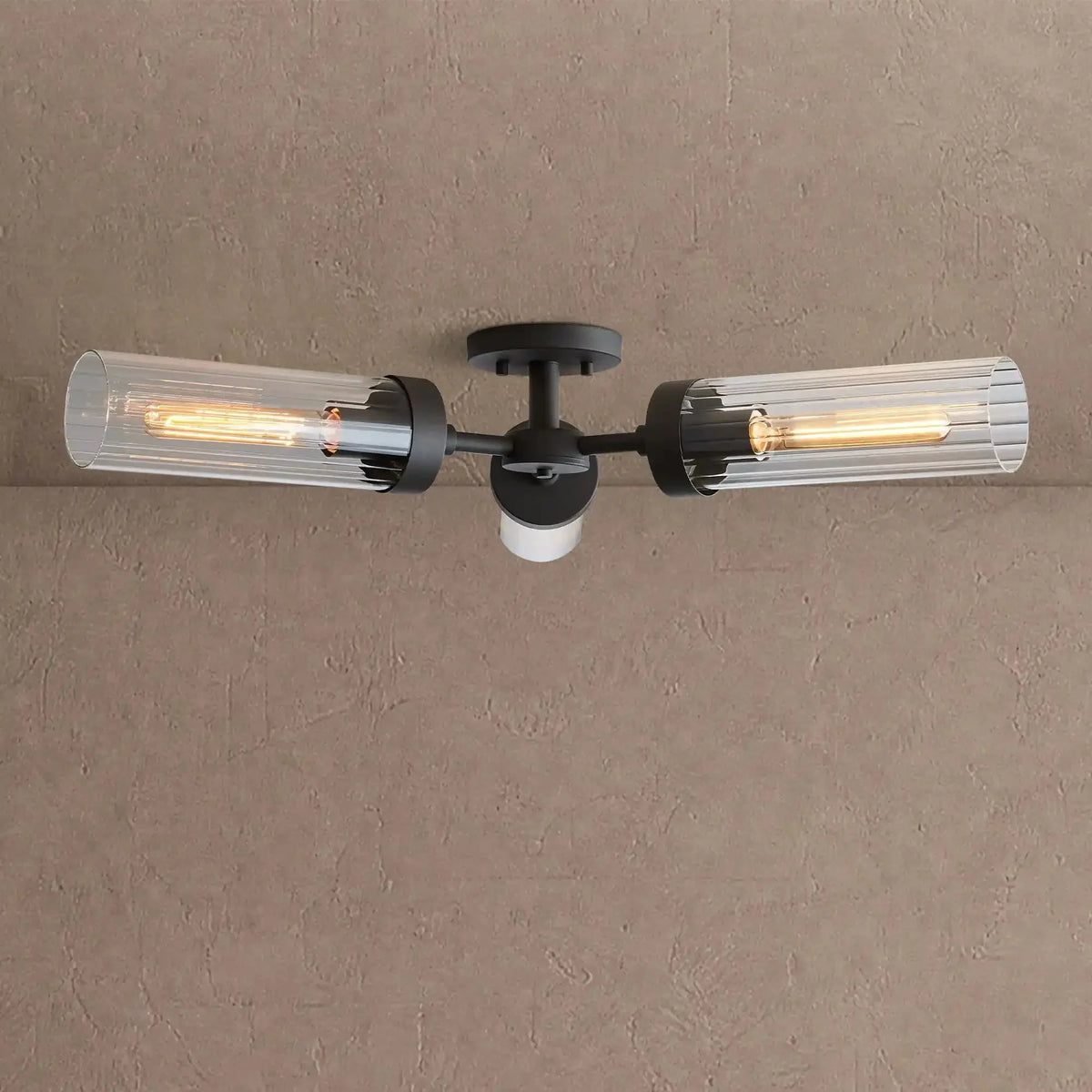 Alaric 3-Light Flushmount - Blackcasivra
