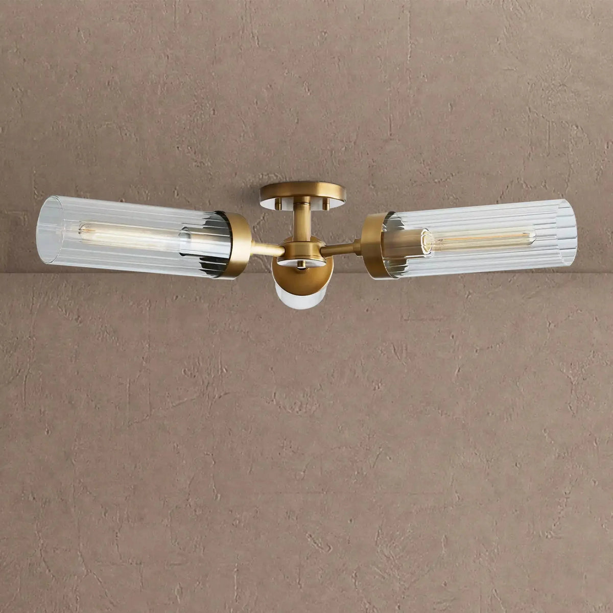 Alaric 3-Light Flushmount - Brasscasivra
