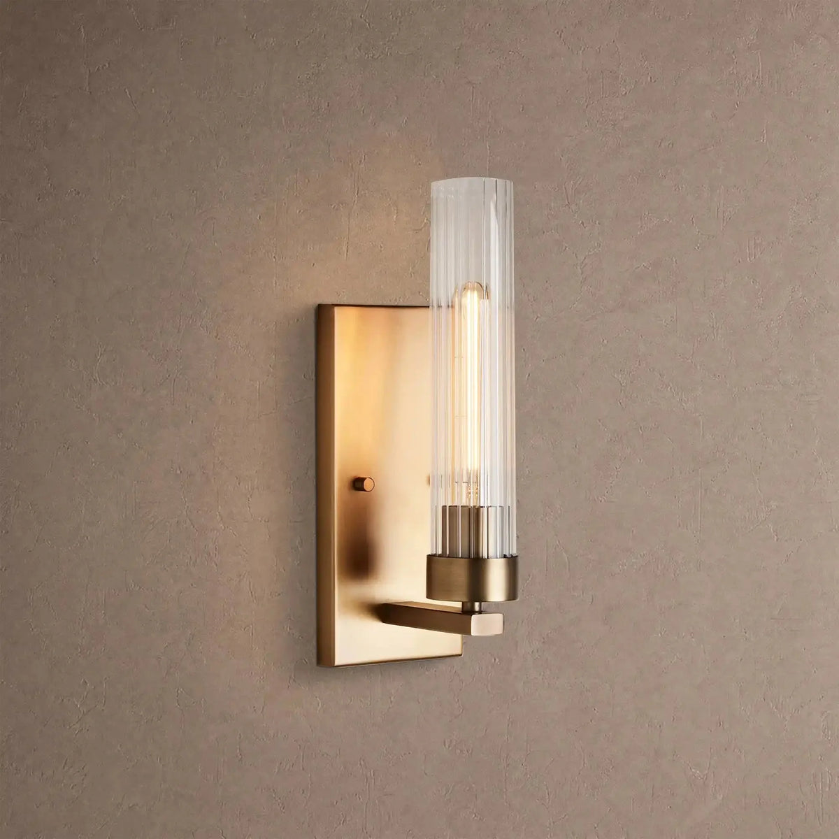 Alaric Wall Sconce - Brasscasivra