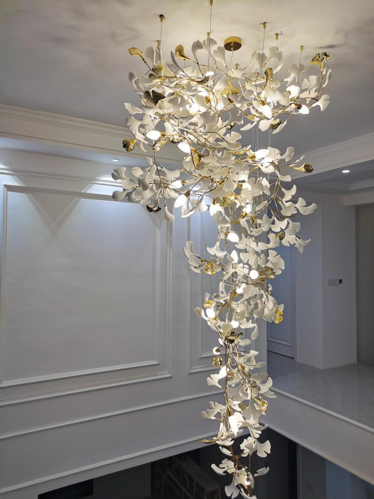 Artistic Tree Branch Pendant Light with Ceramic Ginkgo Leaves for High Ceilings in Hotel or Home - D59.1"*H157.5"/ 128 Lights (576 Pieces)/107kgWarm Lightcasivra
