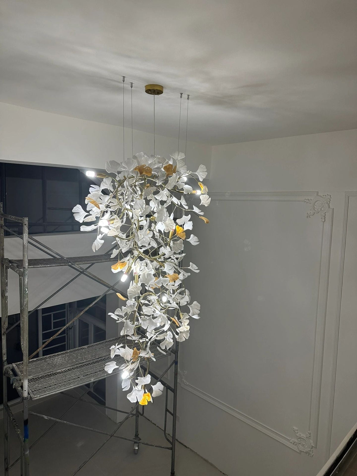Artistic Tree Branch Pendant Light with Ceramic Ginkgo Leaves for High Ceilings in Hotel or Home - D39.4"*H70.9"/ 16 Lights (288 Pieces)Warm Lightcasivra