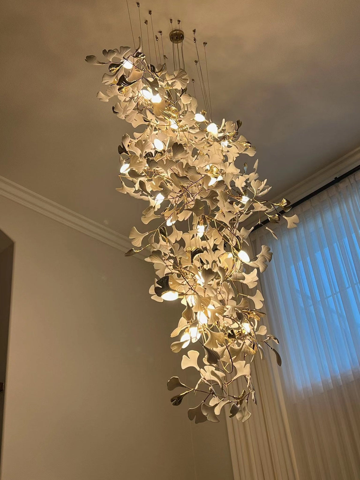 Artistic Tree Branch Pendant Light with Ceramic Ginkgo Leaves for High Ceilings in Hotel or Home - D39.4"*H70.9"/ 16 Lights (288 Pieces)Warm Lightcasivra