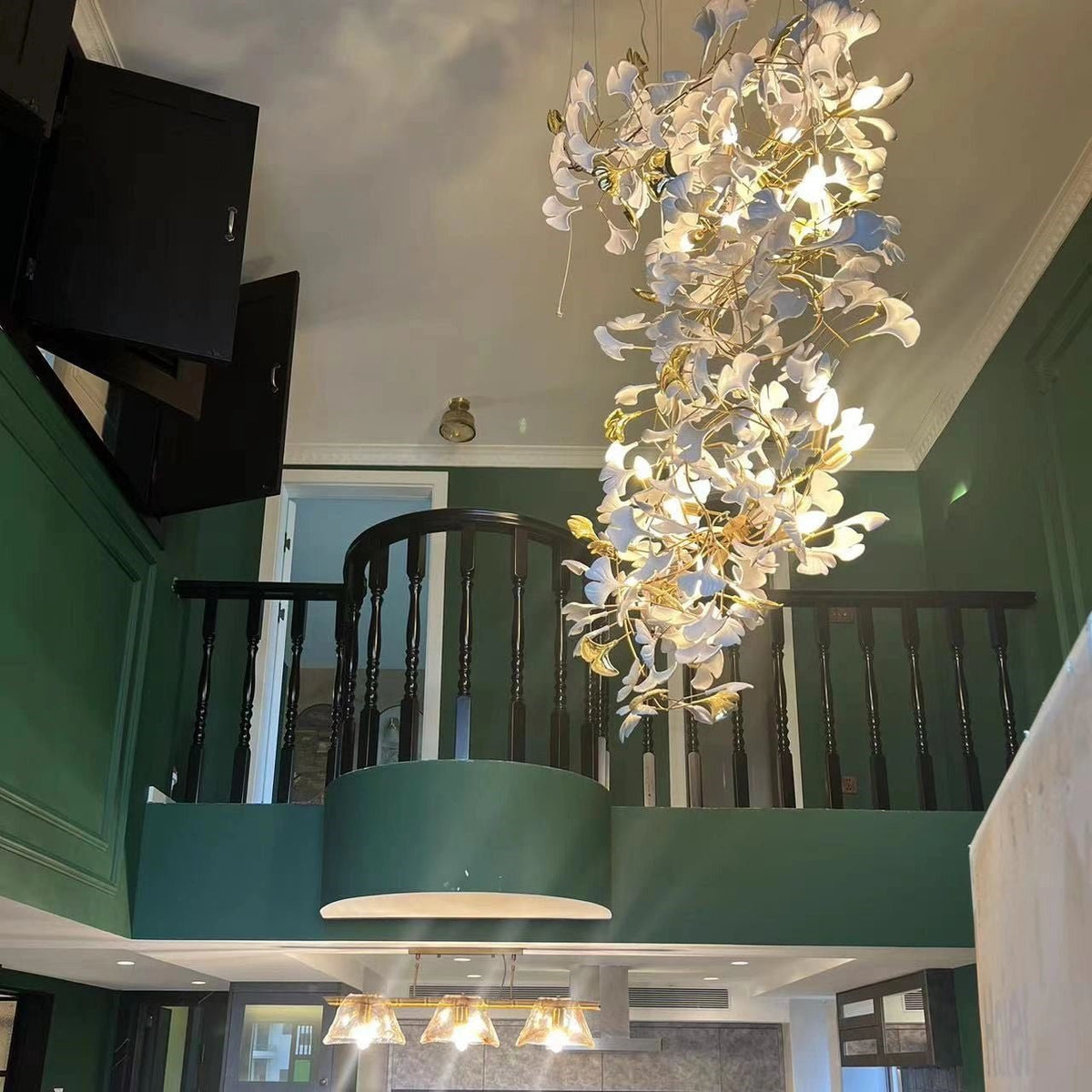 Artistic Tree Branch Pendant Light with Ceramic Ginkgo Leaves for High Ceilings in Hotel or Home - D47.2"*H98.4"/ 24 Lights (360 Pieces)/99kgWarm Lightcasivra