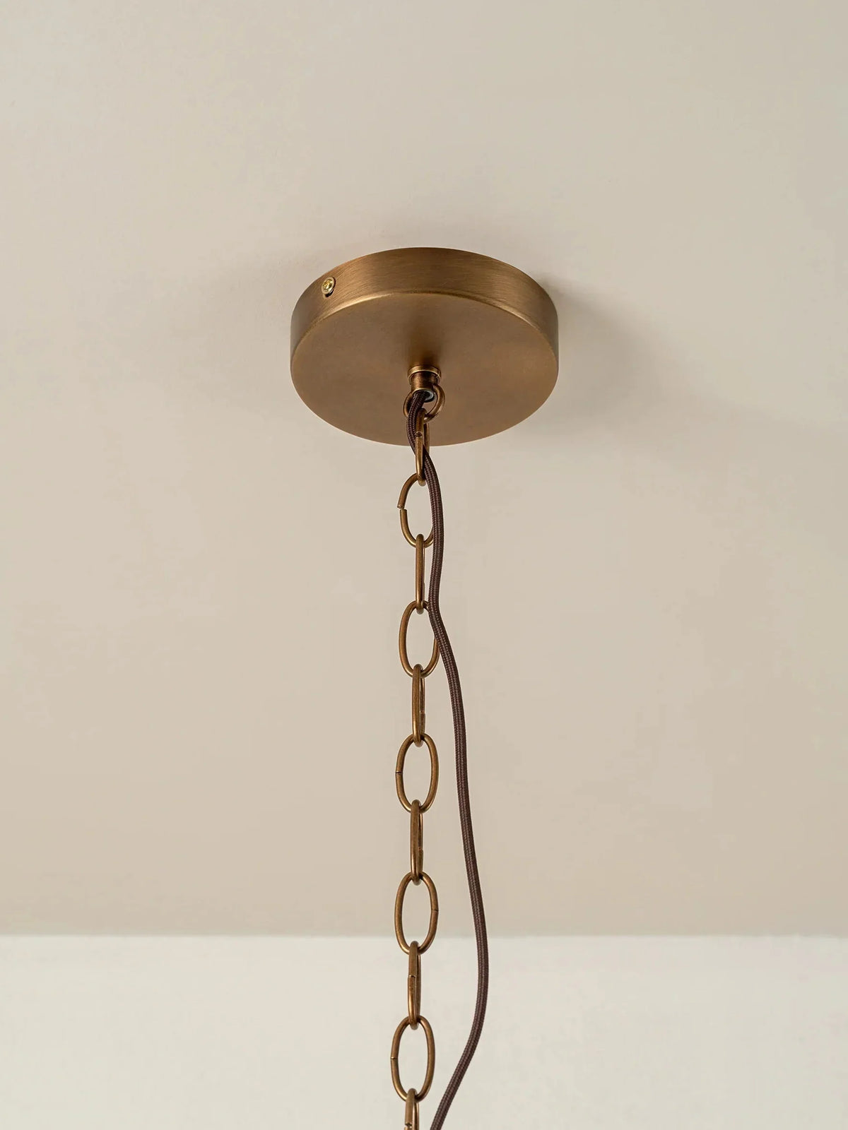 Astera - 4 light alabaster curved glass chandelier - casivra