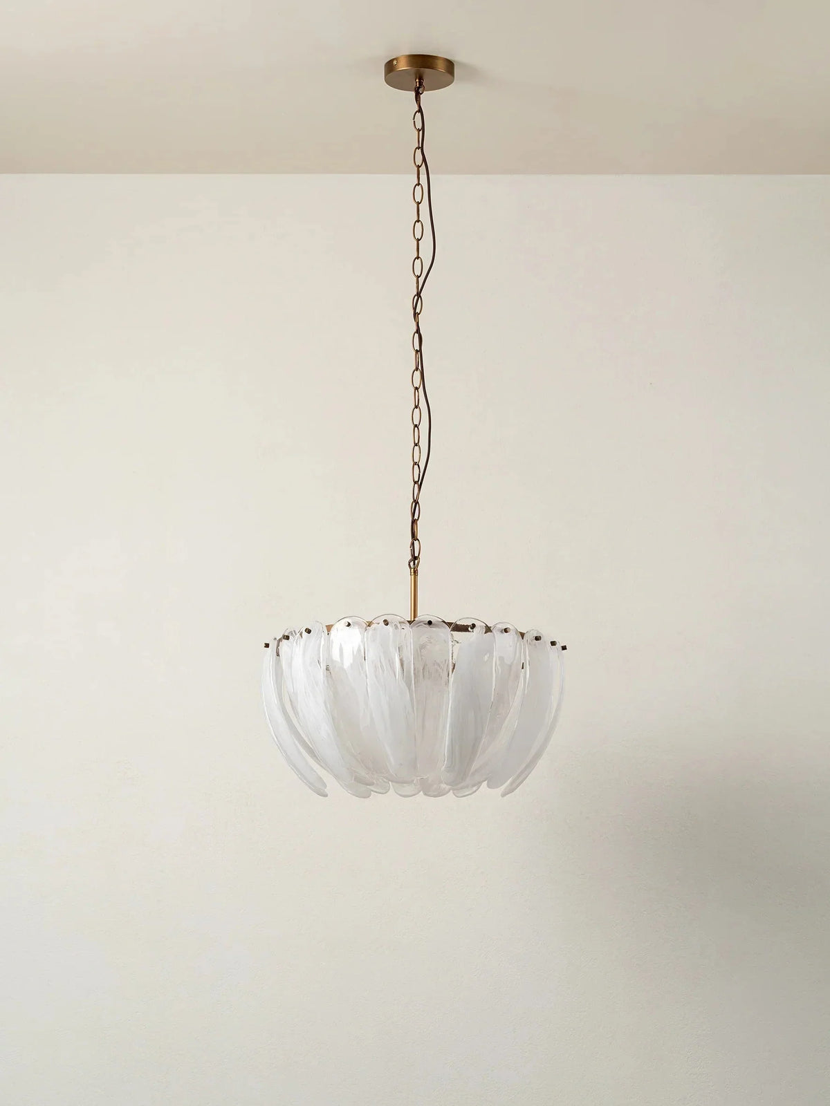 Astera - 4 light alabaster curved glass chandelier - casivra