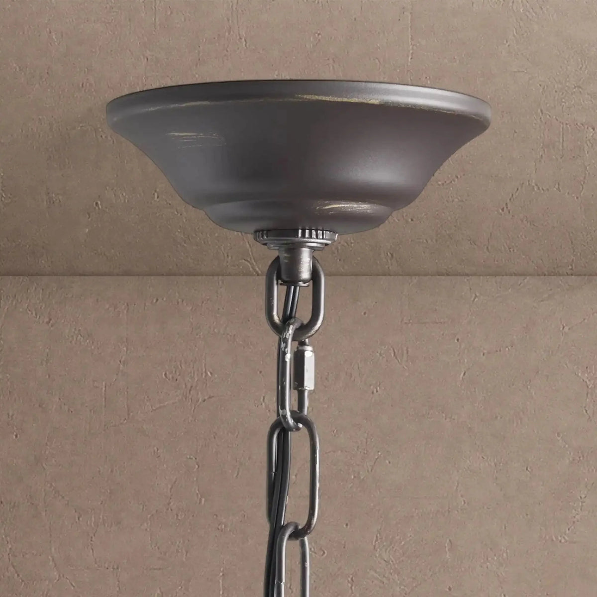 Ansley Round Chandelier - 4-Tier 8-LightSilvercasivra