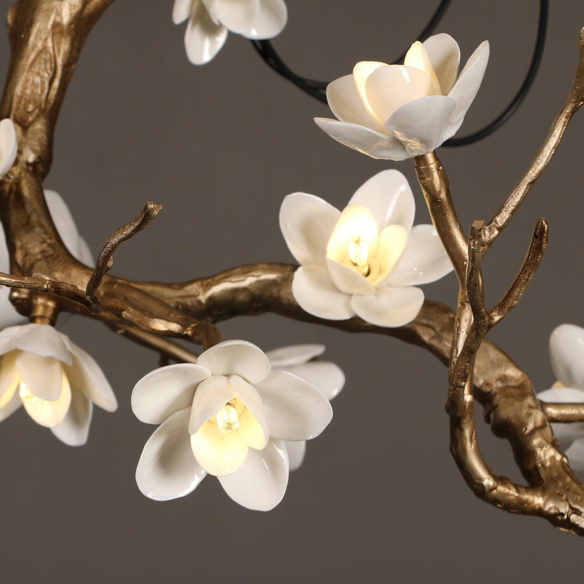 Brass Flower Branch Chandelier - L 31.5″ x W 19.7″ x H 25.6″ / L 80cm x W 50cm x H 65cmBrasscasivra