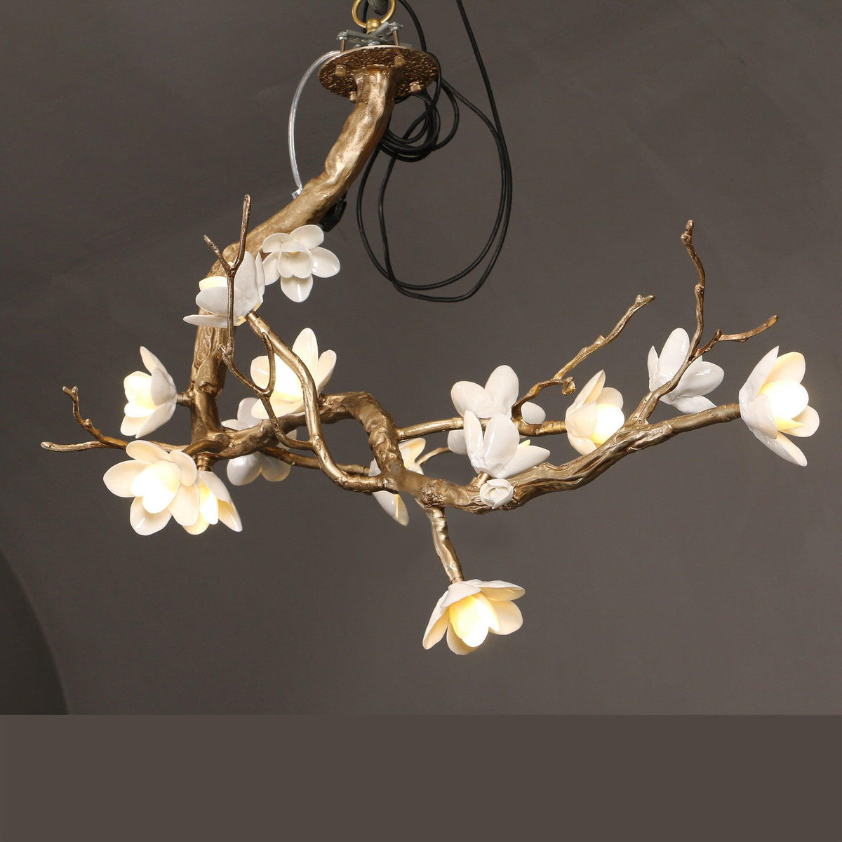 Brass Flower Branch Chandelier - L 31.5″ x W 19.7″ x H 25.6″ / L 80cm x W 50cm x H 65cmBrasscasivra