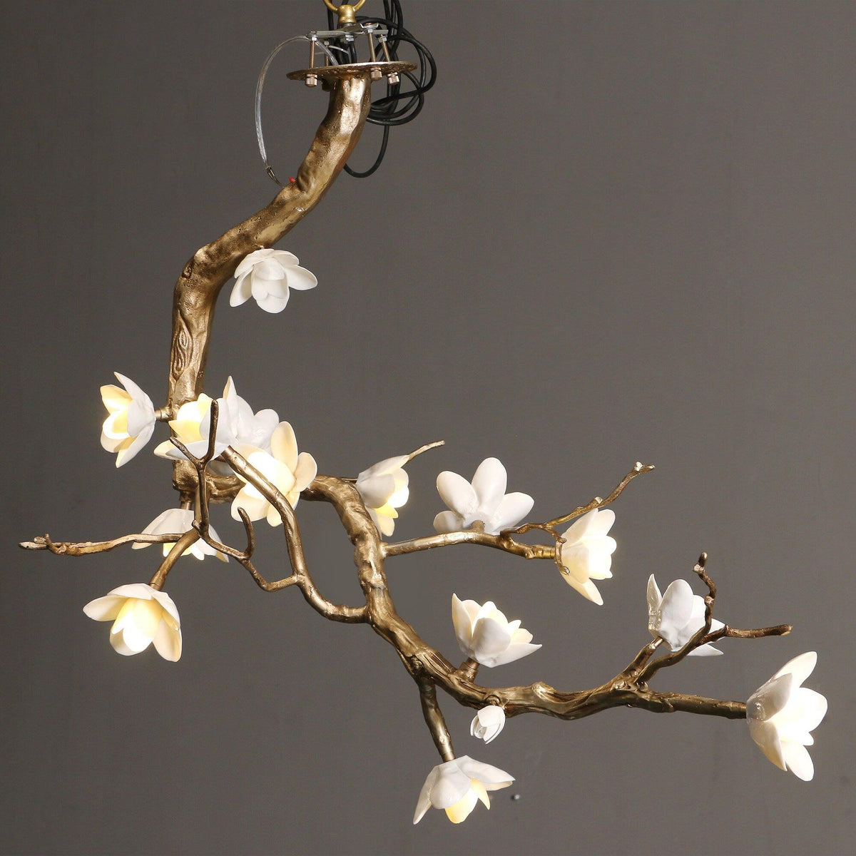 Brass Flower Branch Chandelier - L 31.5″ x W 19.7″ x H 25.6″ / L 80cm x W 50cm x H 65cmBrasscasivra