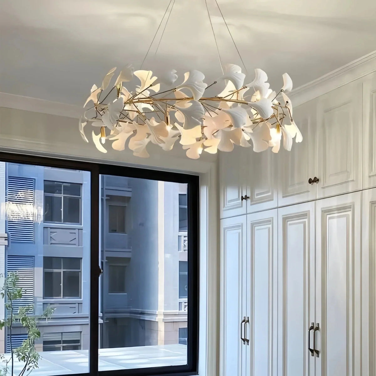 BU Ginkgo Ceramic Circle Chandelier - 24"Goldcasivra