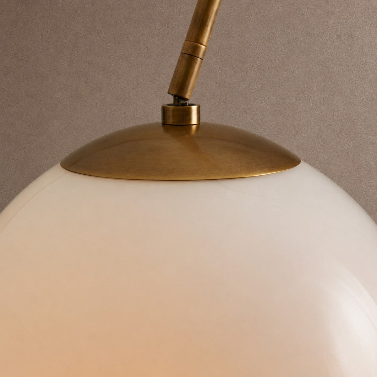 Carlisle Floor Lamp - Beige Corallecasivra