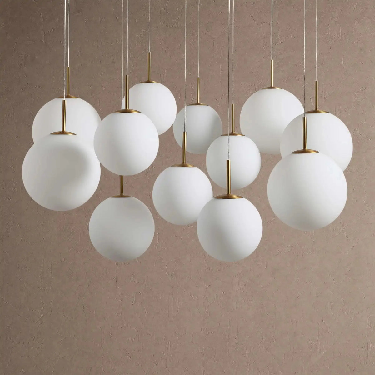 Cassano Modern Round Chandelier - Hand-Blown Crackle Glass & Satin Brass LED Pendant Light - 7-Light 34''Matte Opalcasivra