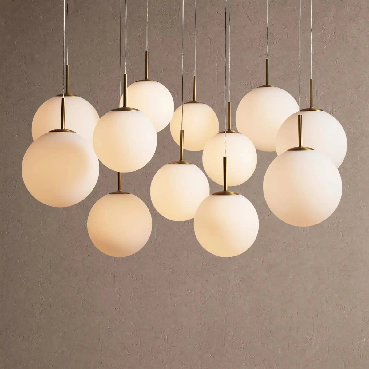 Cassano Modern Round Chandelier - Hand-Blown Crackle Glass & Satin Brass LED Pendant Light - 12-Light 43''Matte Opalcasivra