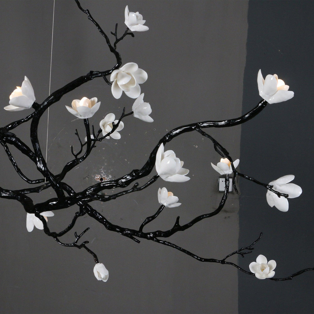 Ceramic Flower Chandelier - L 108″ x W 35.4″ x H 49.2″ / L 275cm x W 90cm x H 125cmBrass stained blackcasivra
