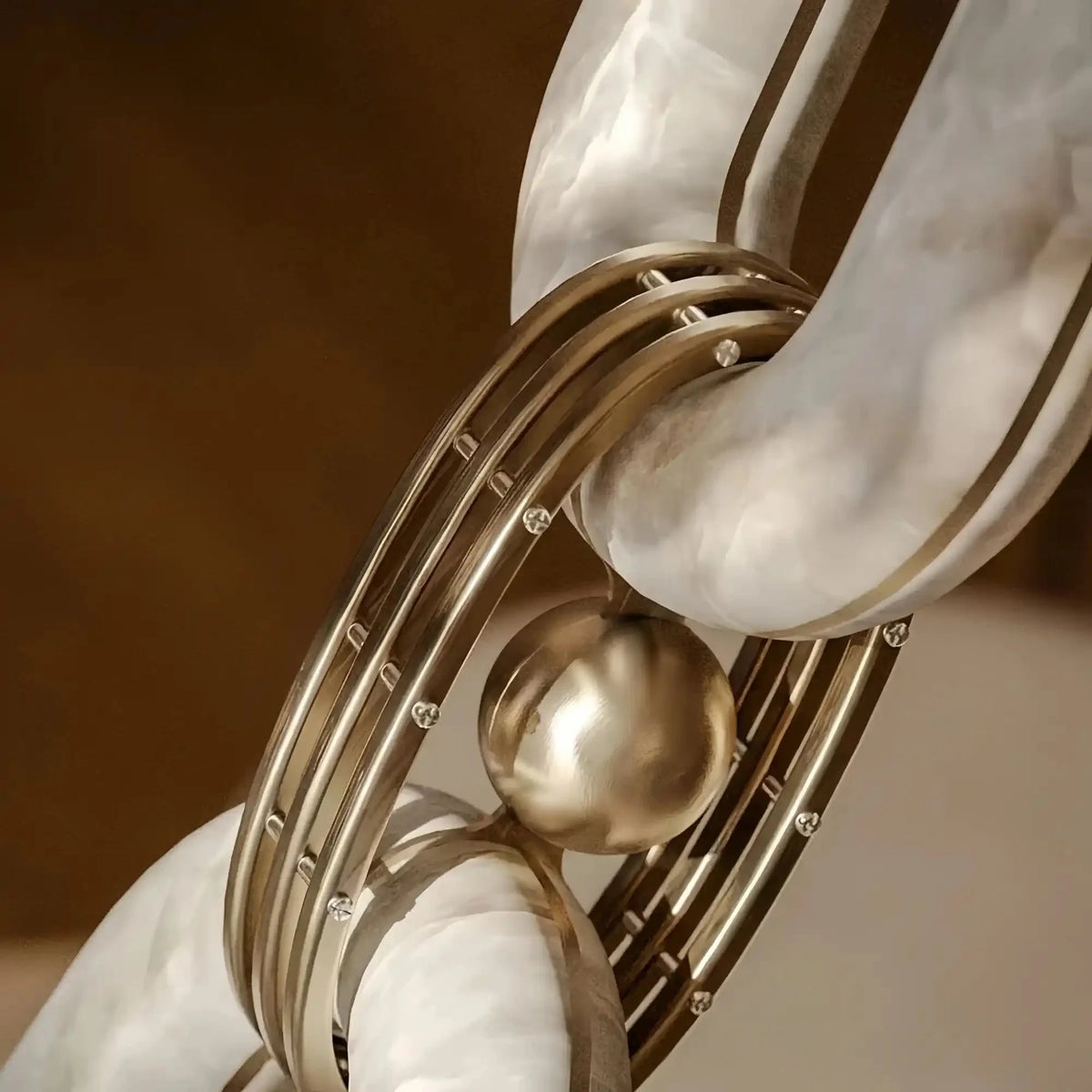 Chain Alabaster Link Chandelier - ∅ 39.4″ x H 98.4″Gold & Whitecasivra