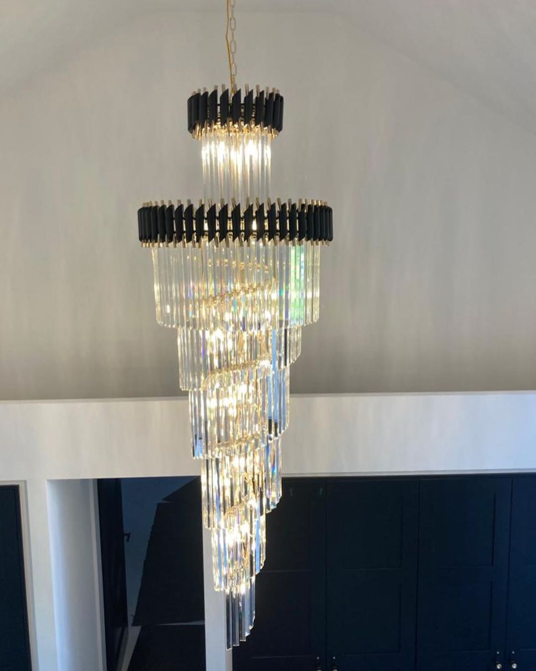 Classic Large Multi - layered Spiral Crystal Chandelier for Foyer/ Staircase - D47.2 "*H196"/58 Lights/172.6 kgBlackWarm Lightcasivra