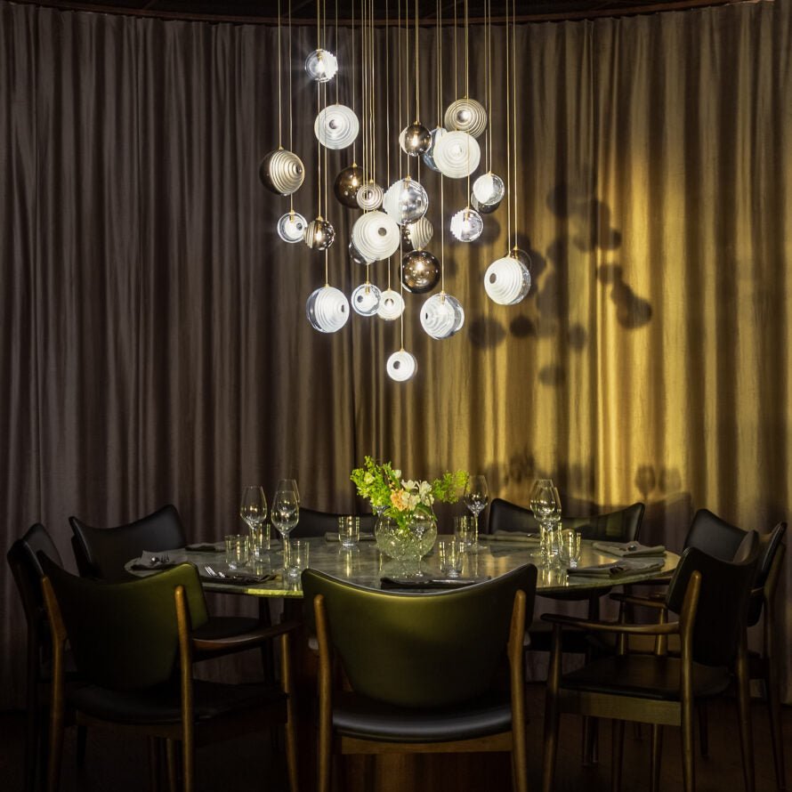 Cosmic Sphere Cascade Glass Chandelier - 3 - lights ∅ 11.8″ x H 59.1″Clearcasivra