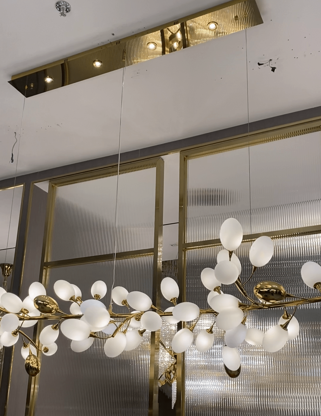 Creative Art Grape Chandelier Pure White Nordic Ring and Linear Design for Living Room or Dining Room