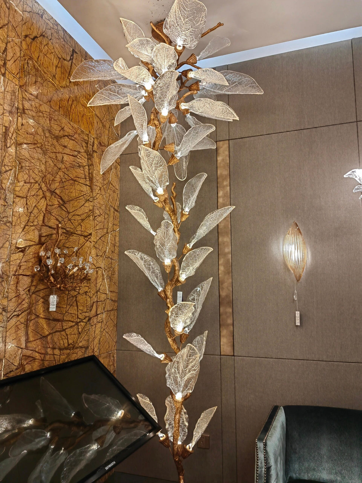 Creative Bionic Resin Leaves Chandelier for Living Room/Dining Room/Staircase - Flush Mount/D47.2"*H98.4"Warm Lightcasivra