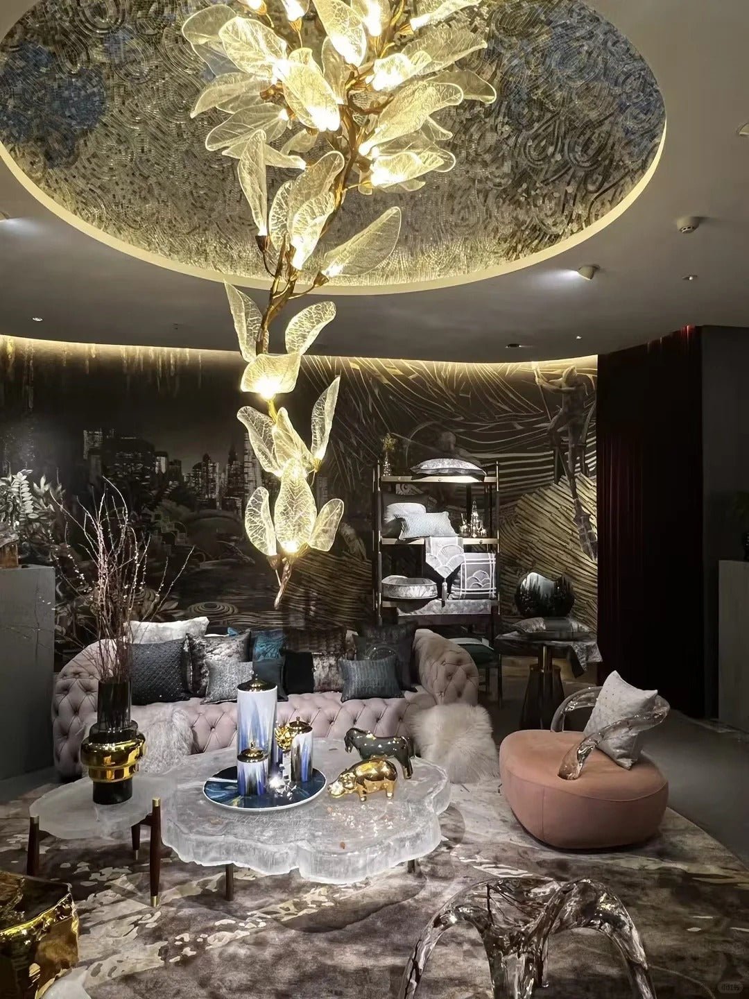 Creative Bionic Resin Leaves Chandelier for Living Room/Dining Room/Staircase - Linear/L47.2"*H19.7"Warm Lightcasivra